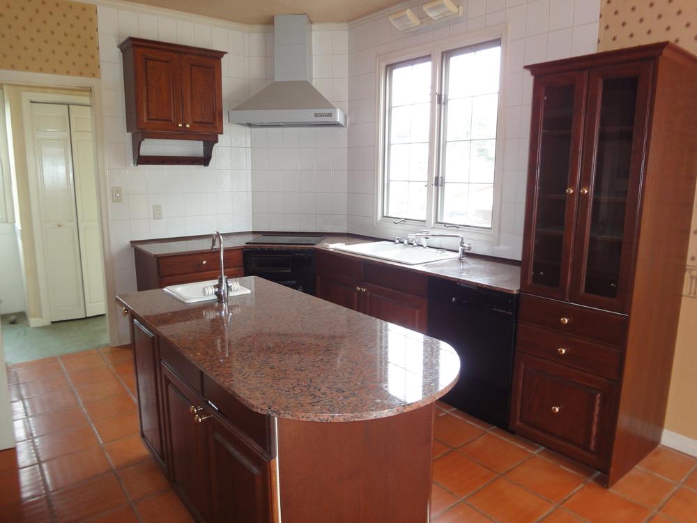 Kitchen. Indoor (September 2013) Shooting