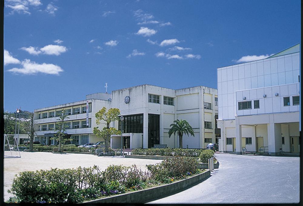 Junior high school. Ōnojō 757m to stand plains junior high school