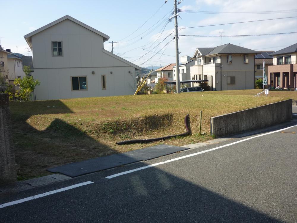 Local photos, including front road. 7B1-9 No. land (November 2013) Shooting