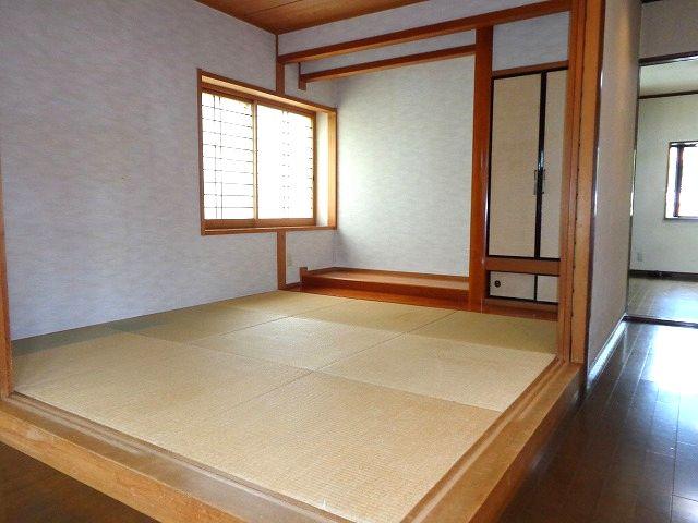 Non-living room. Japanese style room