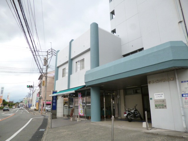 Hospital. Kurata ophthalmology clinic (hospital) up to 100m