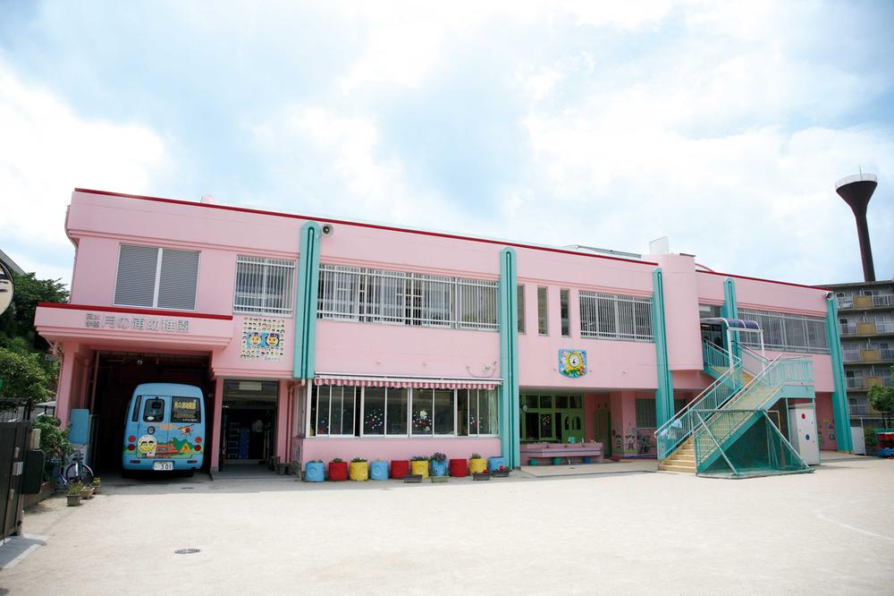 kindergarten ・ Nursery. Tsukinoura 460m to kindergarten