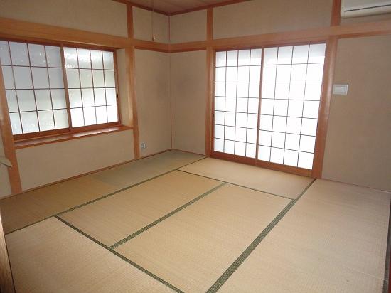 Non-living room. First floor Japanese-style room 8 tatami mats