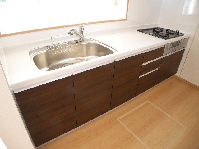 Same specifications photo (kitchen). Same specifications Kitchen construction cases