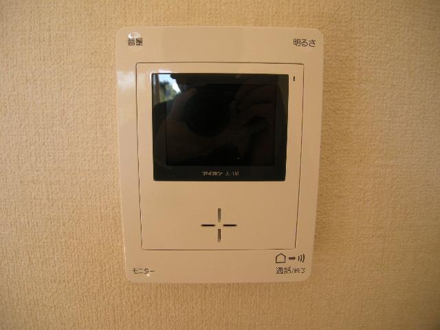 Same specifications photos (Other introspection). Same specifications TV monitor with intercom construction cases