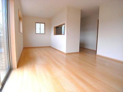 Living. ※ The photograph is a property of the same manufacturer and construction.