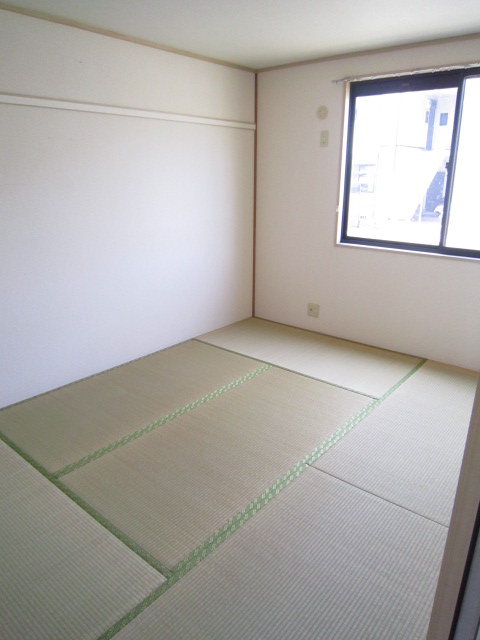 Other room space