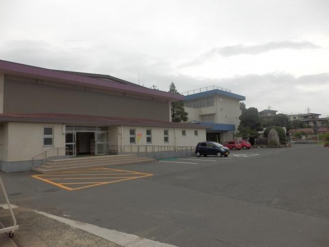 Other local. Oshiro Elementary School