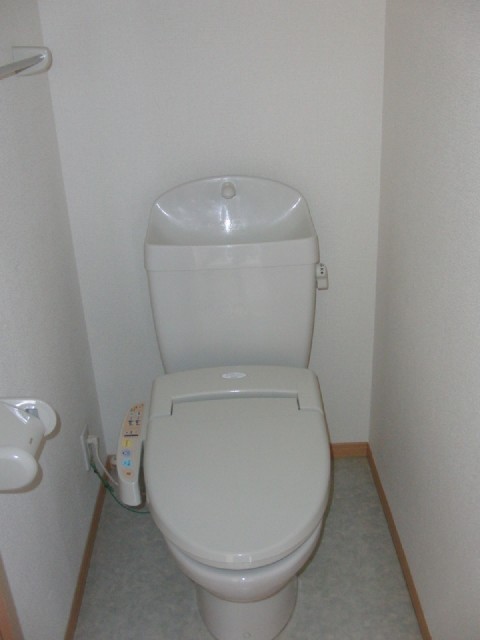 Toilet. It is with washlet! 