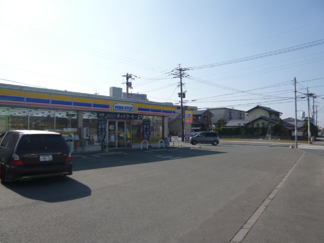 Convenience store. Ministop Co., Ltd. Yame 500m to General Hospital before store (convenience store)