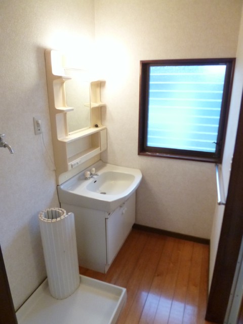 Other room space. It is an independent washroom ☆