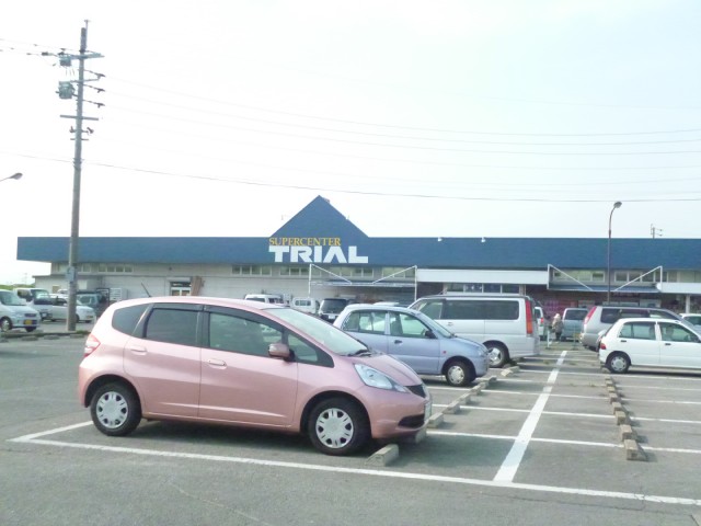 Supermarket. trial 900m to Yanagawa store (Super)