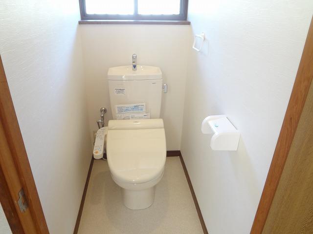 Toilet