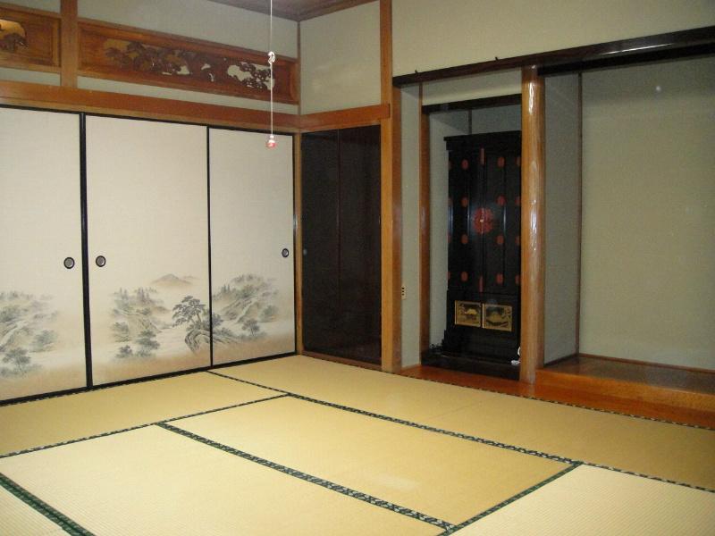 Non-living room