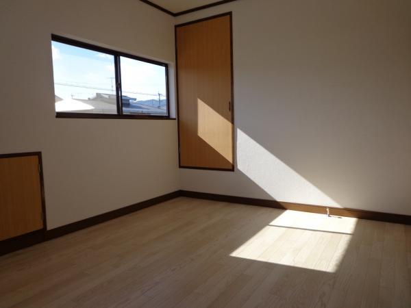 Kitchen. There are housed in two places