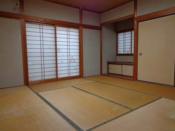 Non-living room