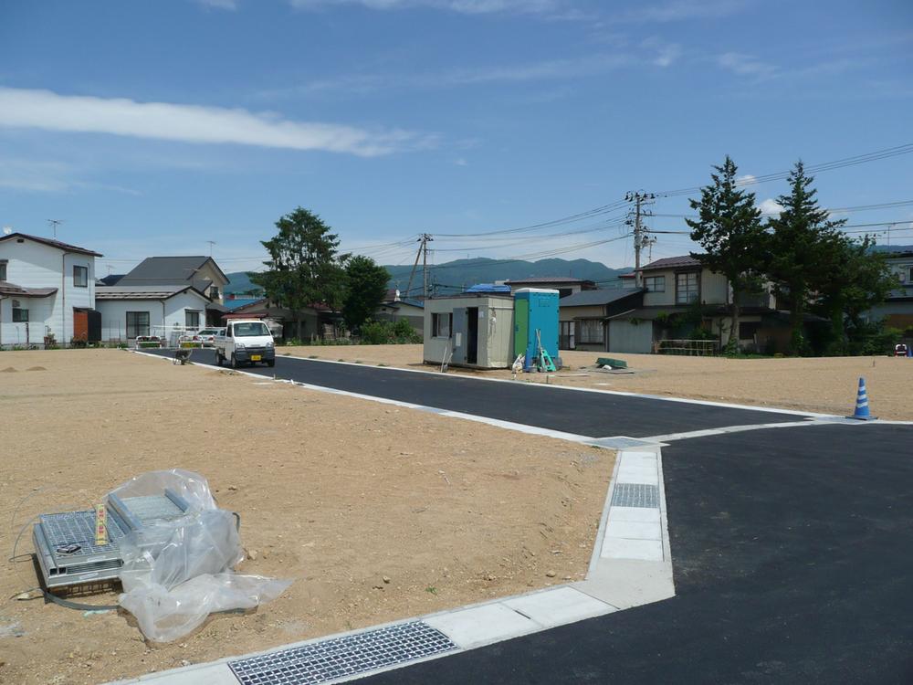 Local land photo. Contact us, Koriyama Real Estate Division 0800-603-2484