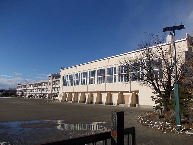 Primary school. Asakawa Municipal Asakawa 673m up to elementary school (elementary school)