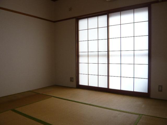 Other room space. Japanese style room