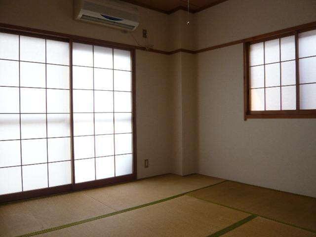 Other room space. Japanese style room