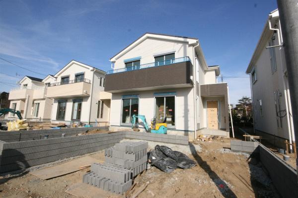 Local photos, including front road