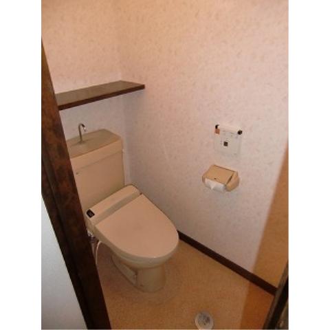 Toilet