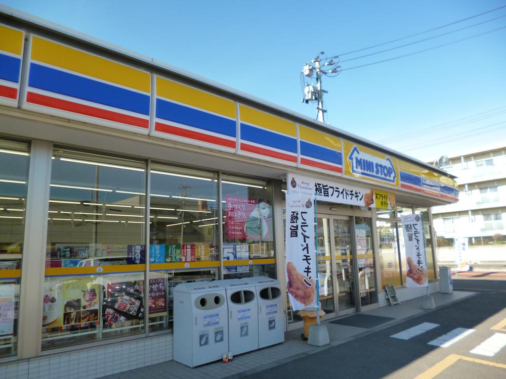 Convenience store. MINISTOP 597m to Koriyama Kibougaoka shop