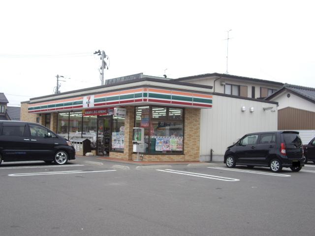 Convenience store. Seven-Eleven Koriyama Island center Koenmae store (convenience store) to 490m