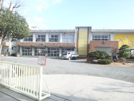 Primary school. Up to elementary school 5200m Omotego elementary school