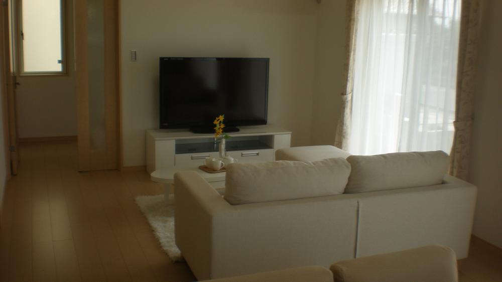 Living. Spacious living room! !  of course, tv set, sofa, It comes with table! ! 