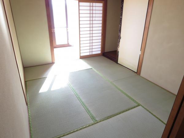 Non-living room. Japanese style room