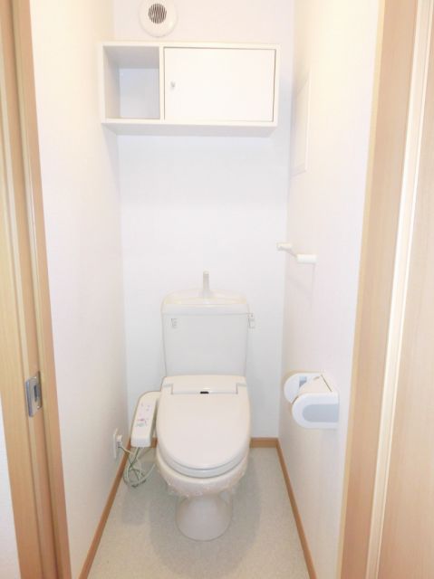 Toilet. Comfortable with a warm water washing toilet seat. 