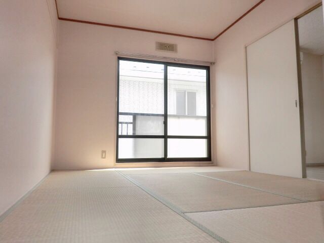 Living and room. Japanese-style room of calm atmosphere. 