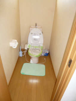 Toilet