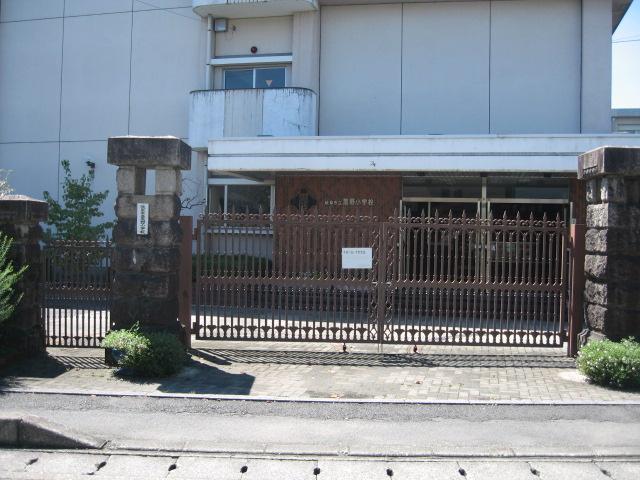 Primary school. Kurono Elementary School