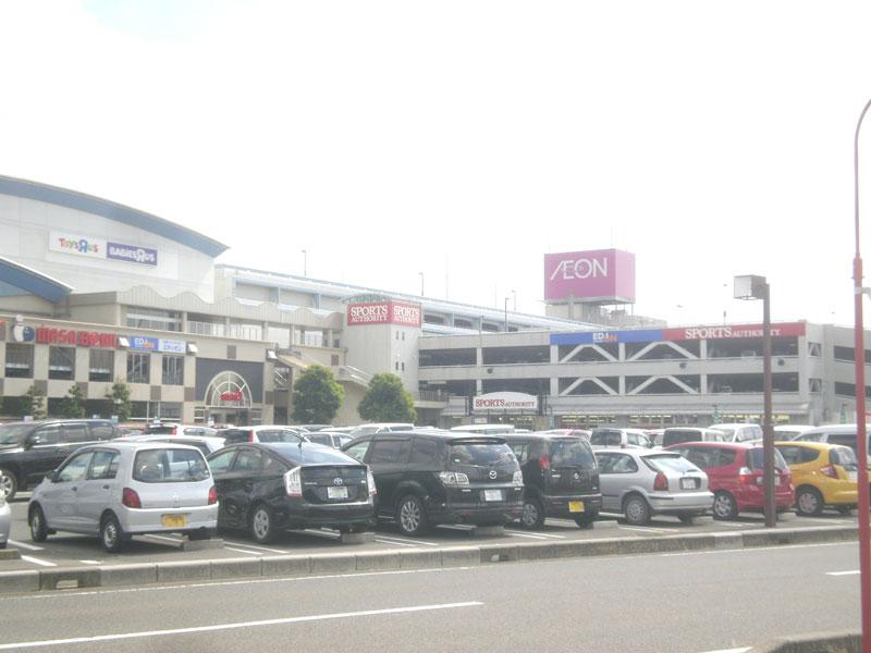 Shopping centre. Until MASA21 676m
