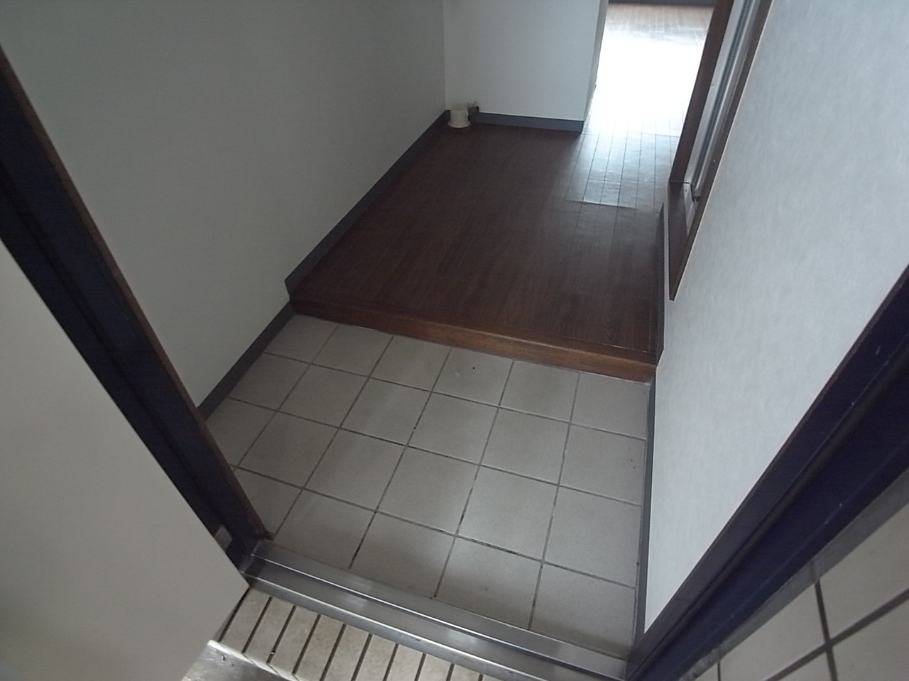 Entrance.  ※ Same property by room photo ※ 