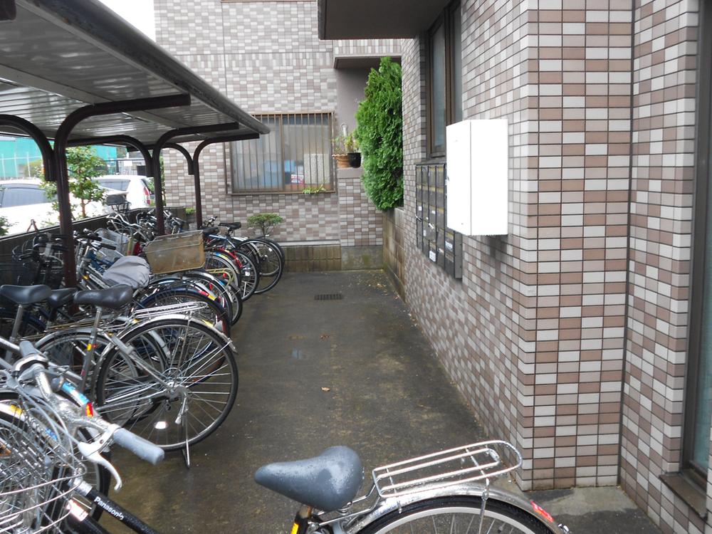 Other common areas. Fee for use of the bicycle parking is free.  ※ Free is also about the bike.