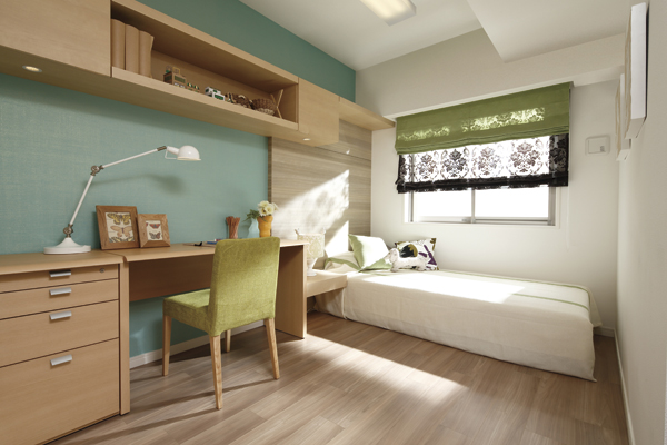 Interior.  [Kids Room] According to the child's growth, Western-style can be a variety of use (A type model room)
