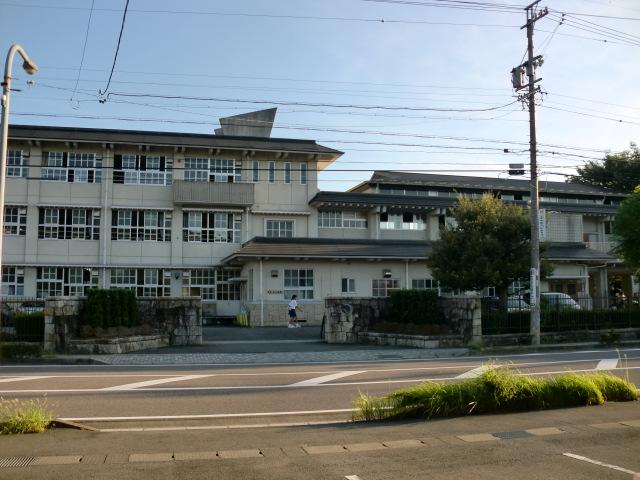 Junior high school. East Nagara junior high school