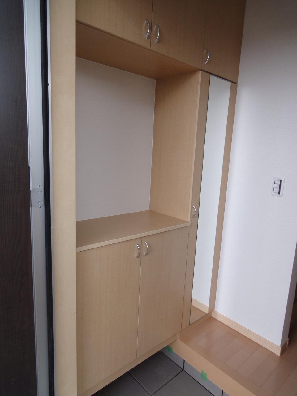 Receipt. Cupboard (2013.11.12 shooting)