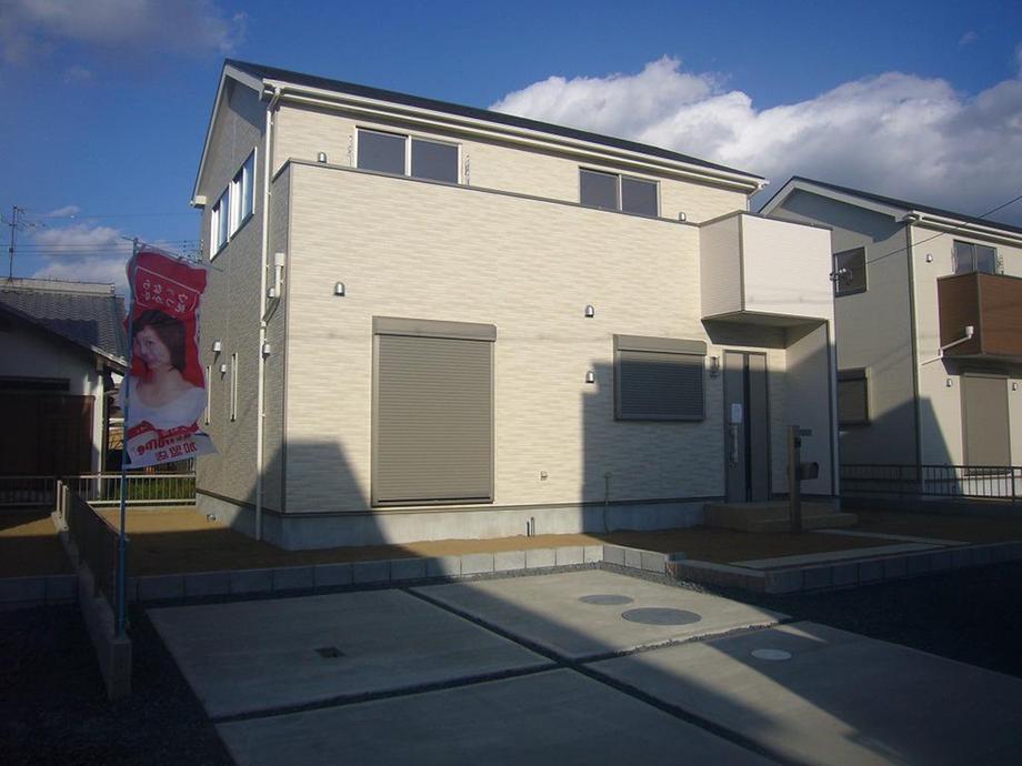 Local appearance photo