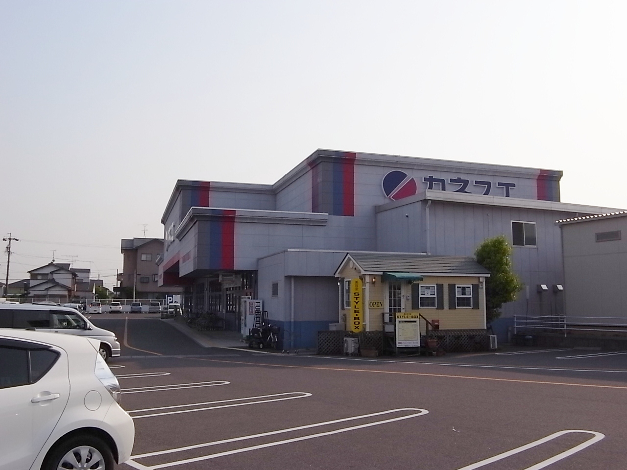 Supermarket. Kanesue Masaki store up to (super) 499m