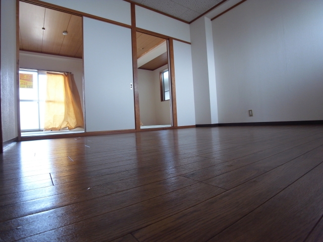Living and room. It is a dining a 7.5 tatami room ^^