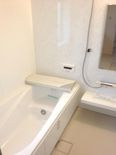 Same specifications photo (bathroom). Same specifications