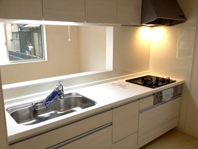 Same specifications photo (kitchen). Same specifications