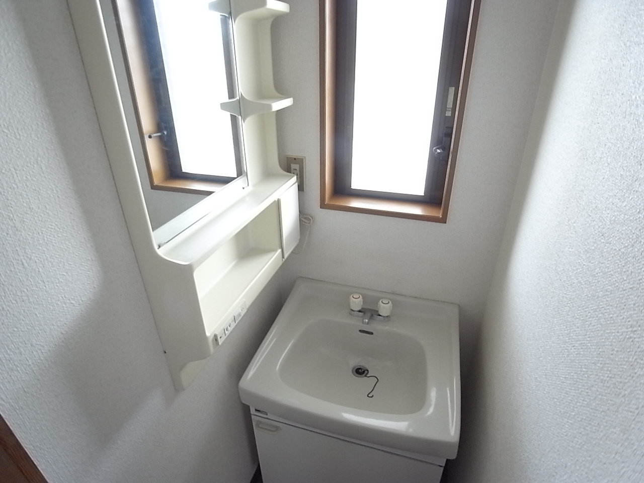 Washroom. It is bright washroom ☆ 