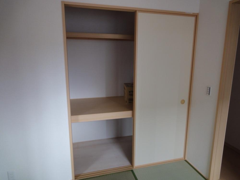 Receipt. Closet (2013.11.12 shooting)