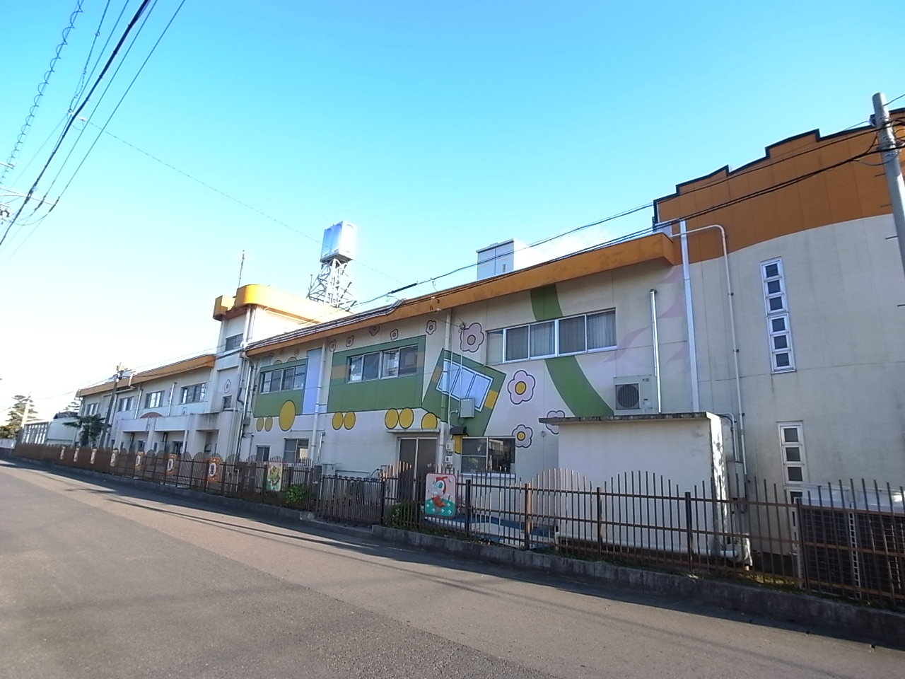 kindergarten ・ Nursery. Hashima west kindergarten (kindergarten ・ 1236m to the nursery)