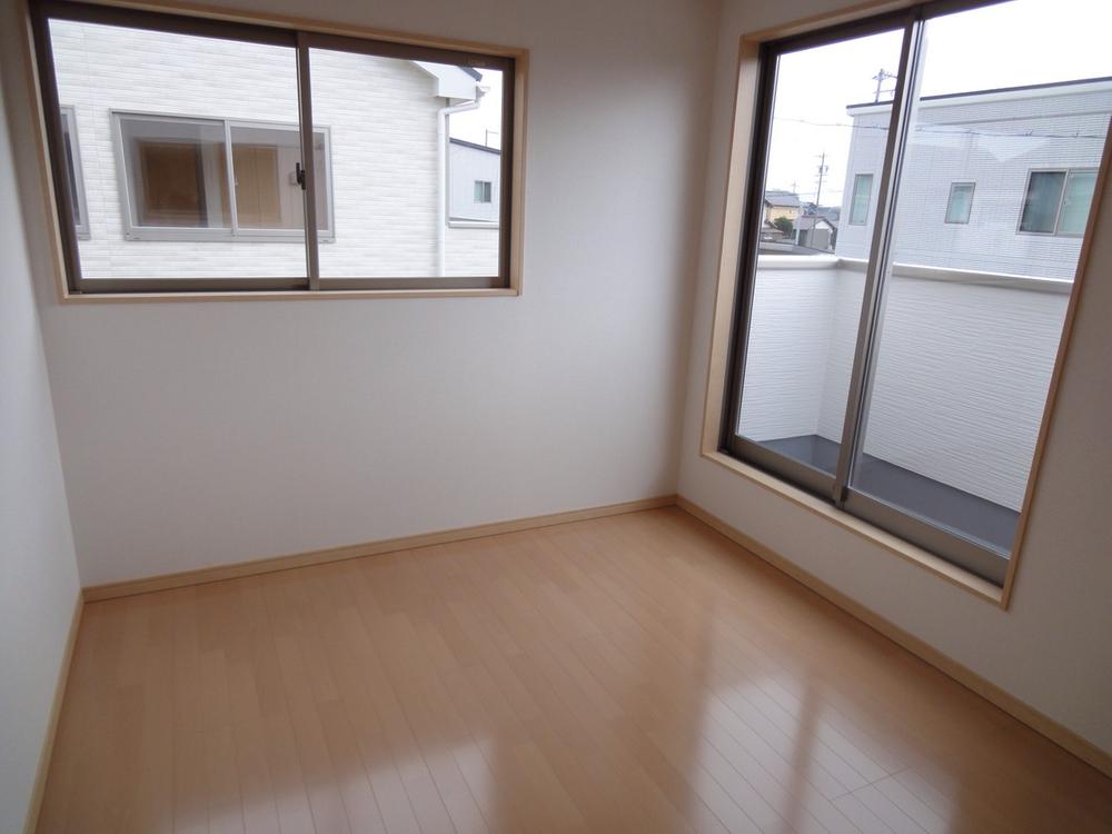 Non-living room. Western-style (2013.11.12 shooting)